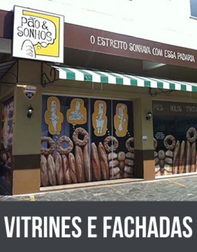 VITRINES E FACHADAS